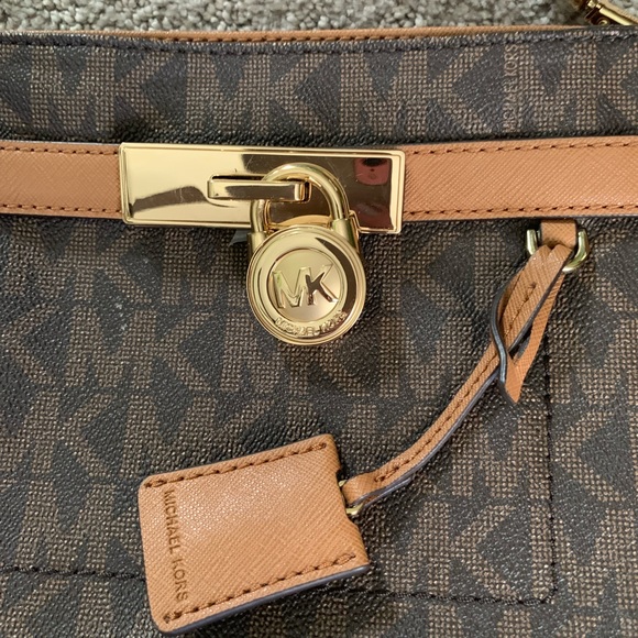 Michael Kors handbag - Picture 2 of 6